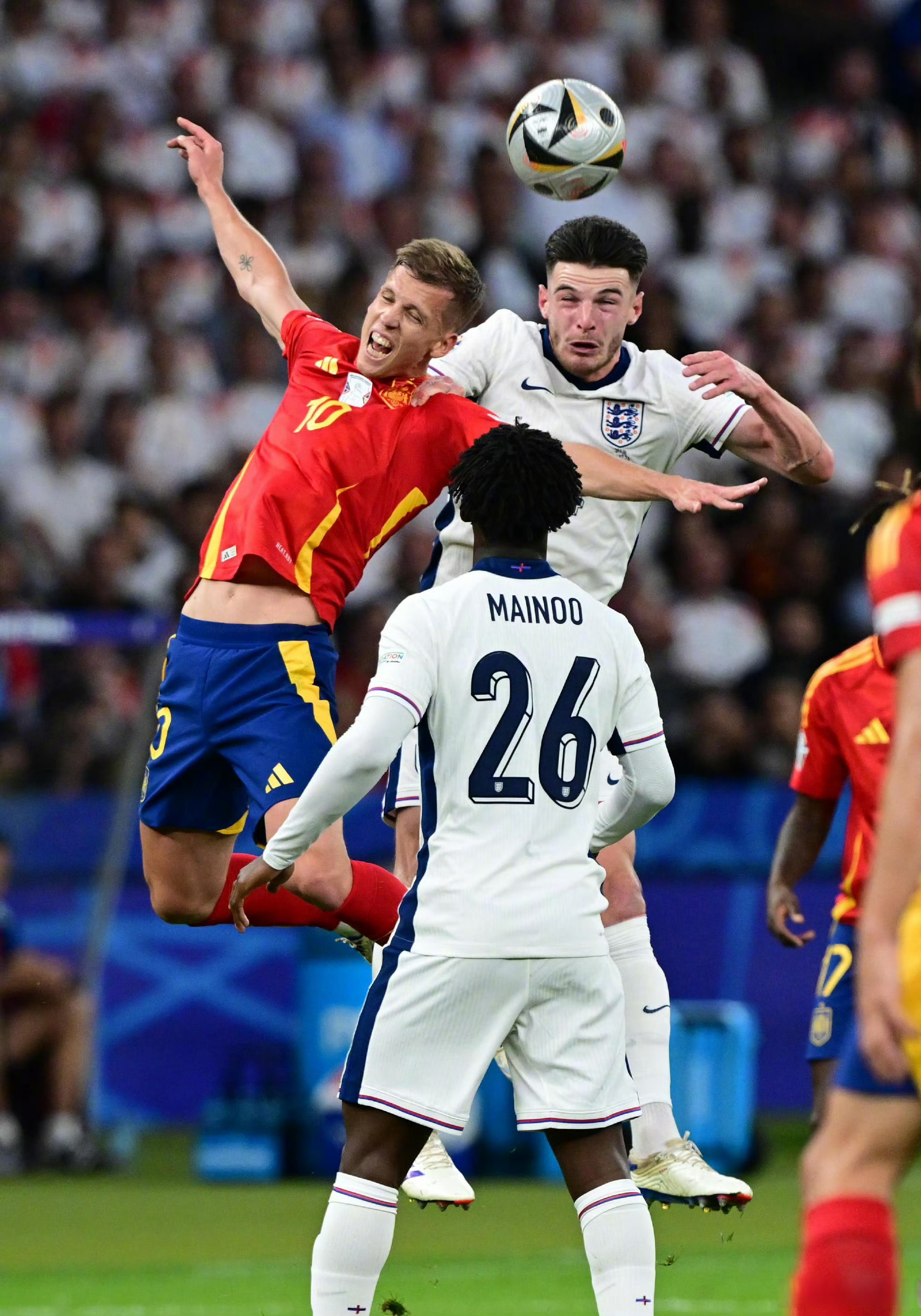 踢出风格，欧洲球队夺得胜利