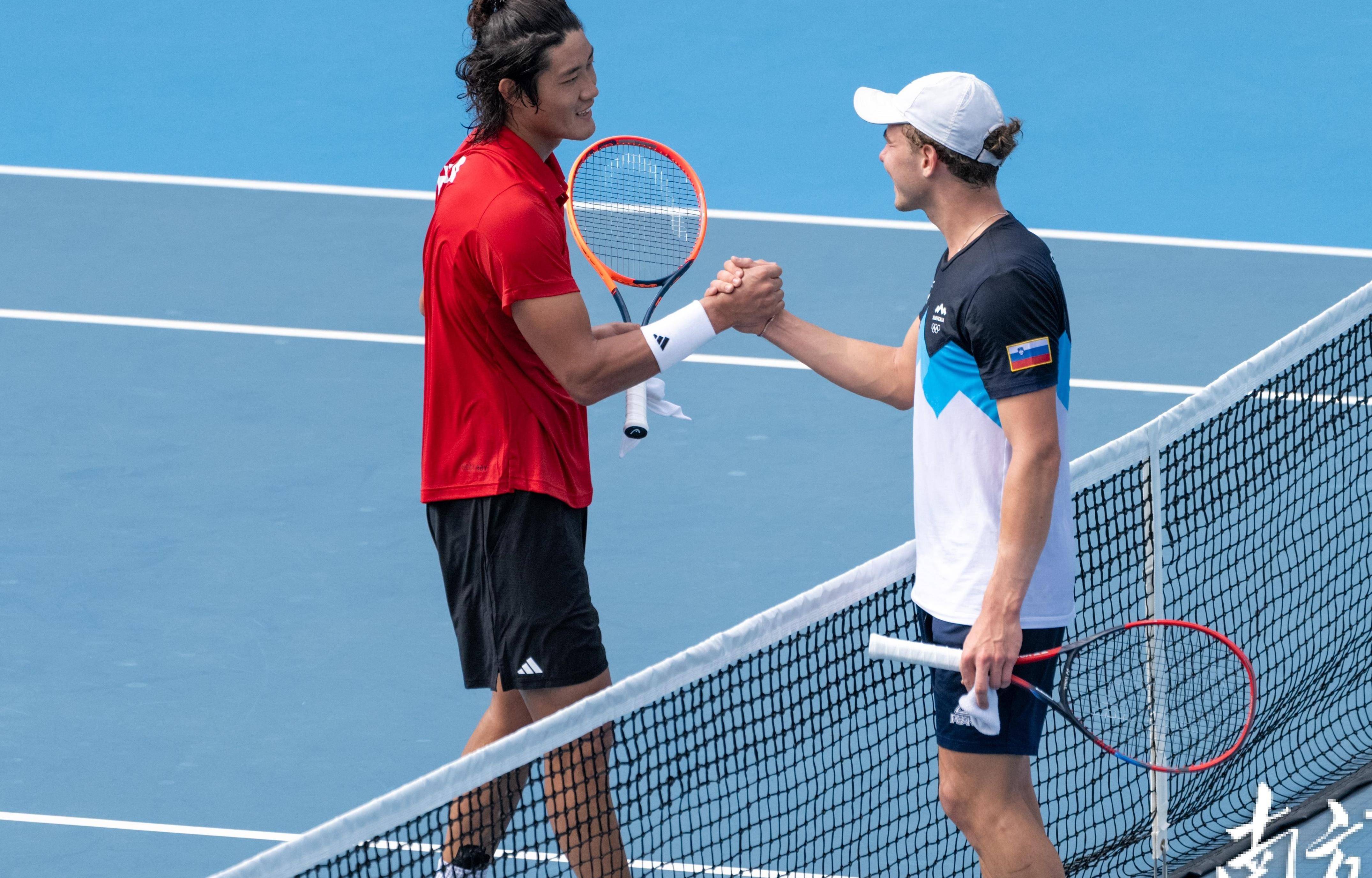 斯洛文尼亚队连战连胜，晋级领先