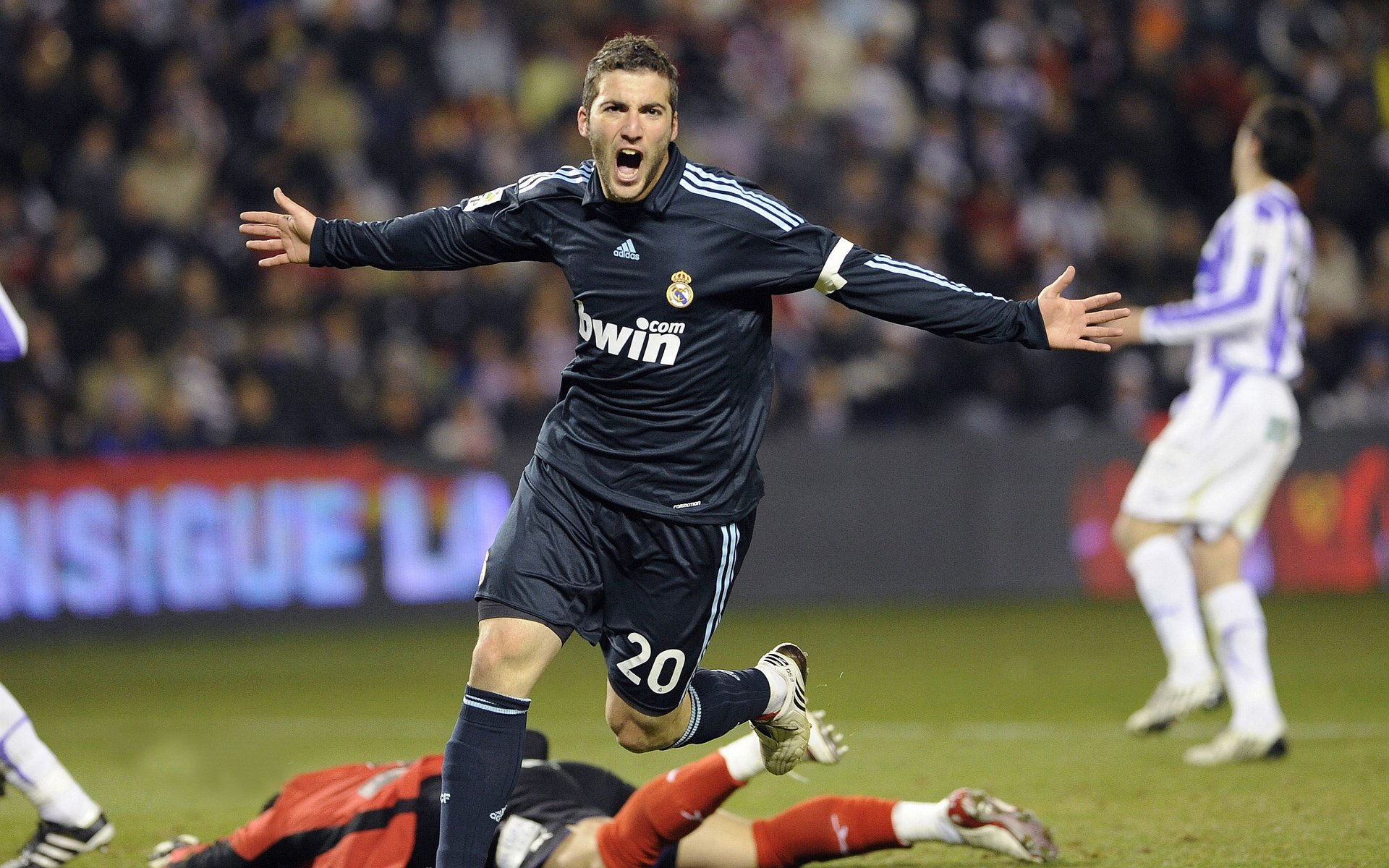 哥斯达黎加对阵塞内加尔，阿克如何用压制级表现改写比赛格局