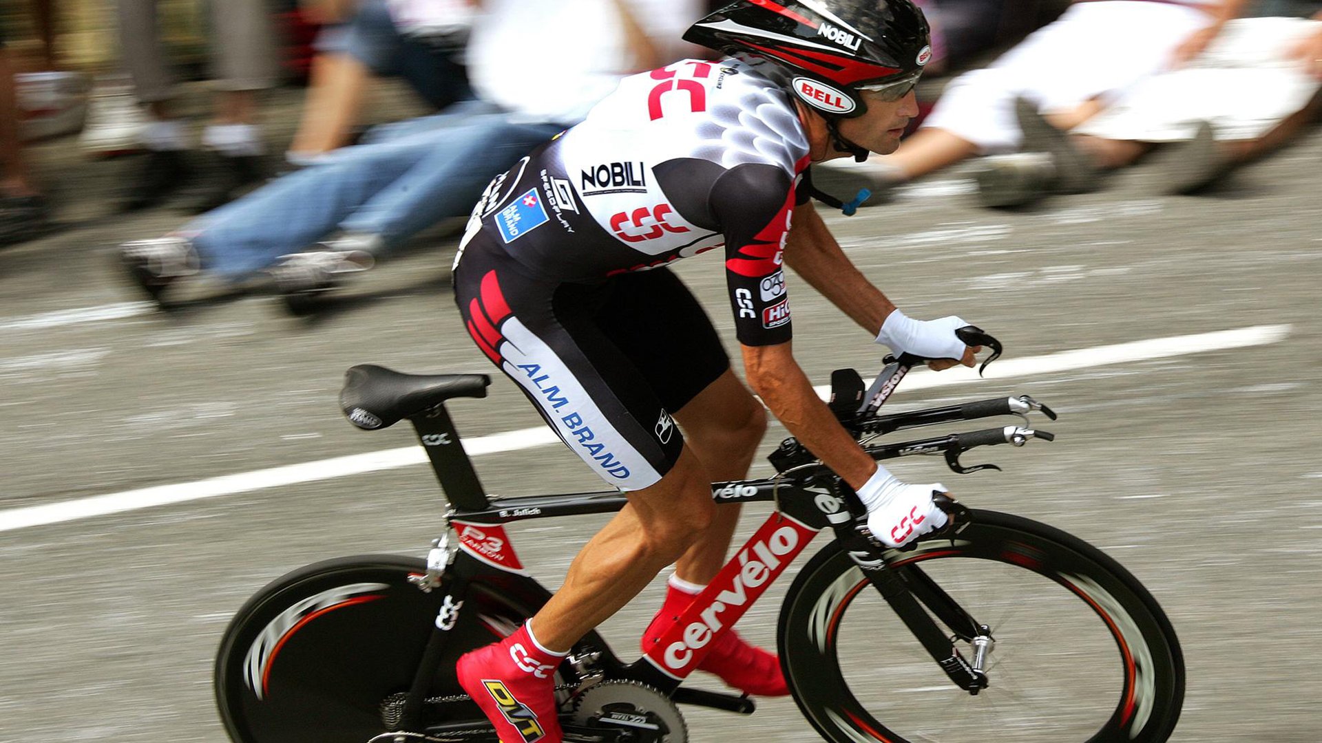 从NBA到世界杯，掘金强势晋级背后的国际篮球新叙事—当福克斯在美加墨赛场接管比赛